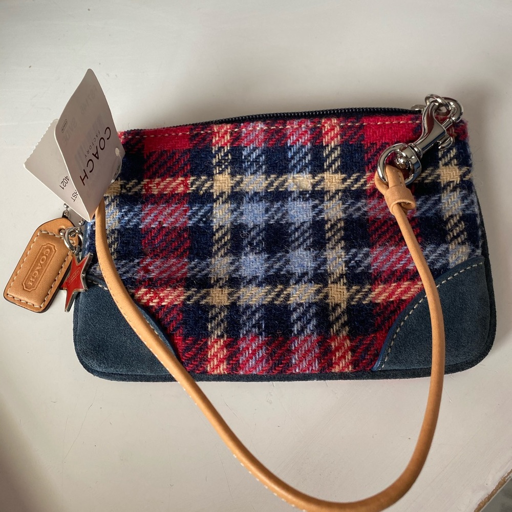 Never Worn Coach Wristlet